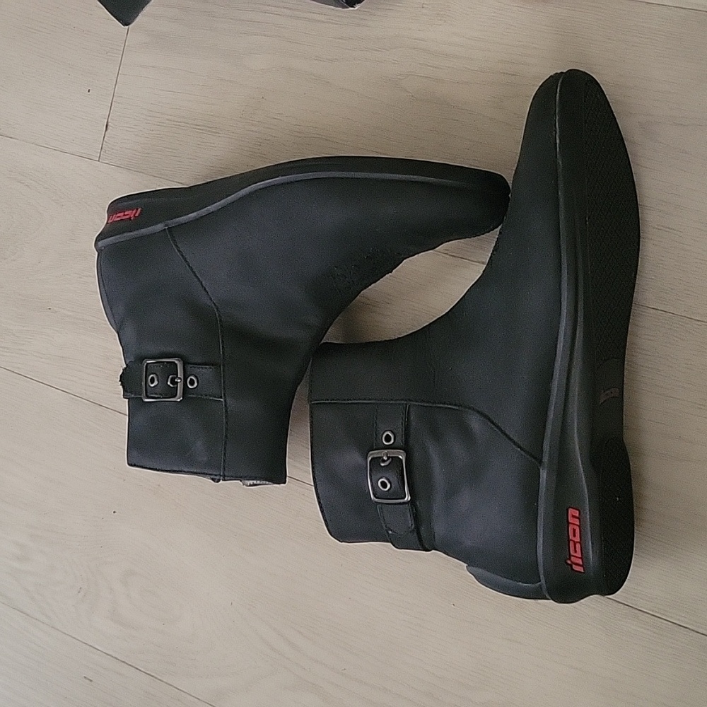 Sacred Low Boot - Picture 3 of 5